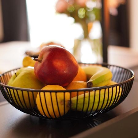 Stay At Smilla - Boutique Apartments Mit Kueche - Parken - Klima - Netflix - Waschmaschine Wiesbaden Kültér fotó