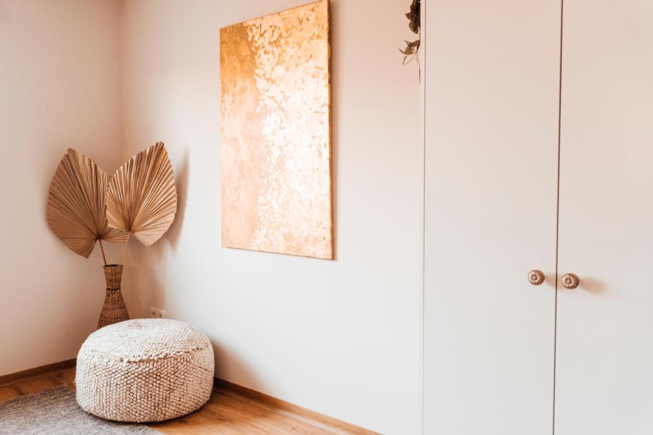 Stay At Smilla - Boutique Apartments Mit Kueche - Parken - Klima - Netflix - Waschmaschine Wiesbaden Kültér fotó