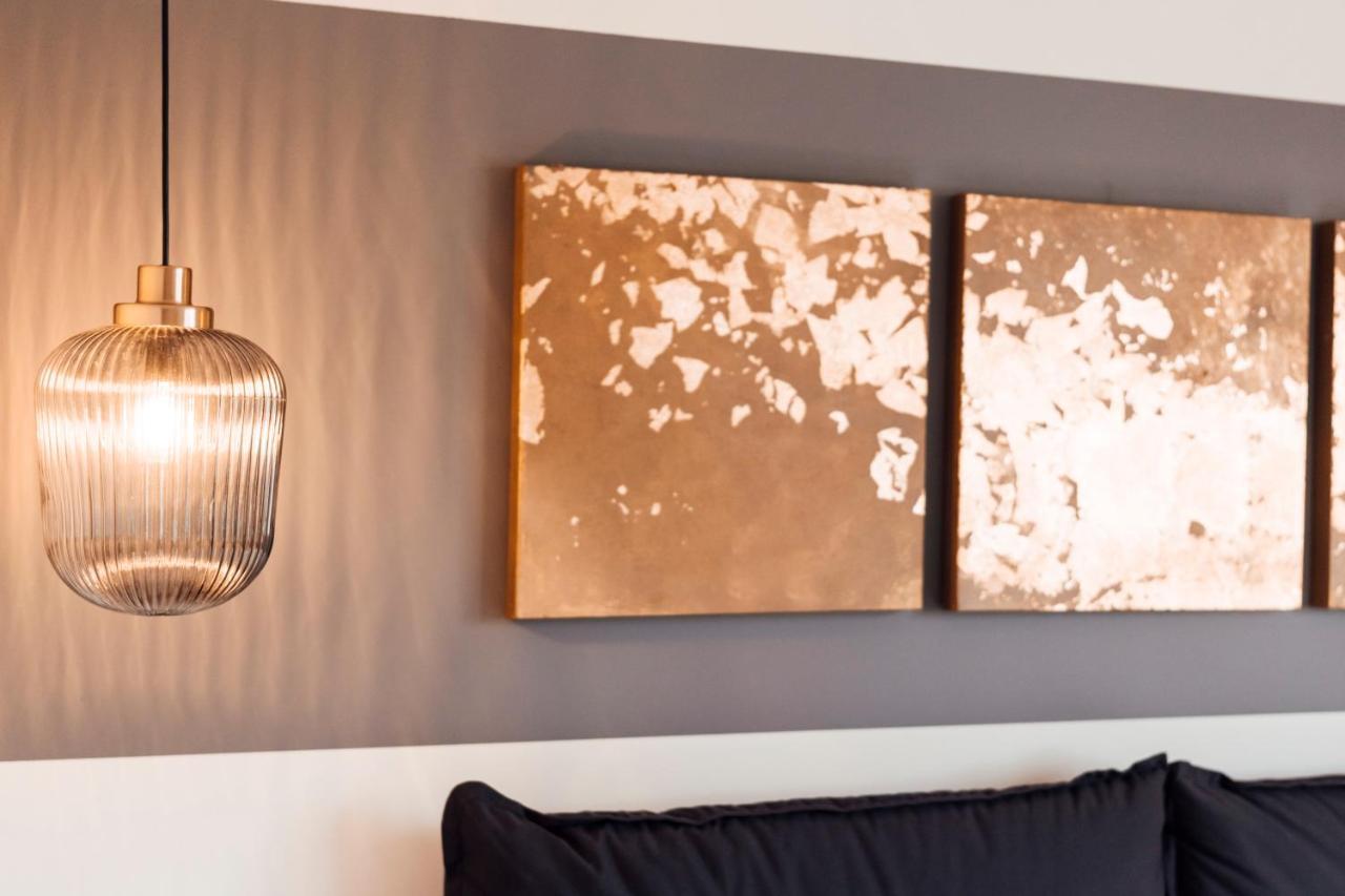 Stay At Smilla - Boutique Apartments Mit Kueche - Parken - Klima - Netflix - Waschmaschine Wiesbaden Kültér fotó