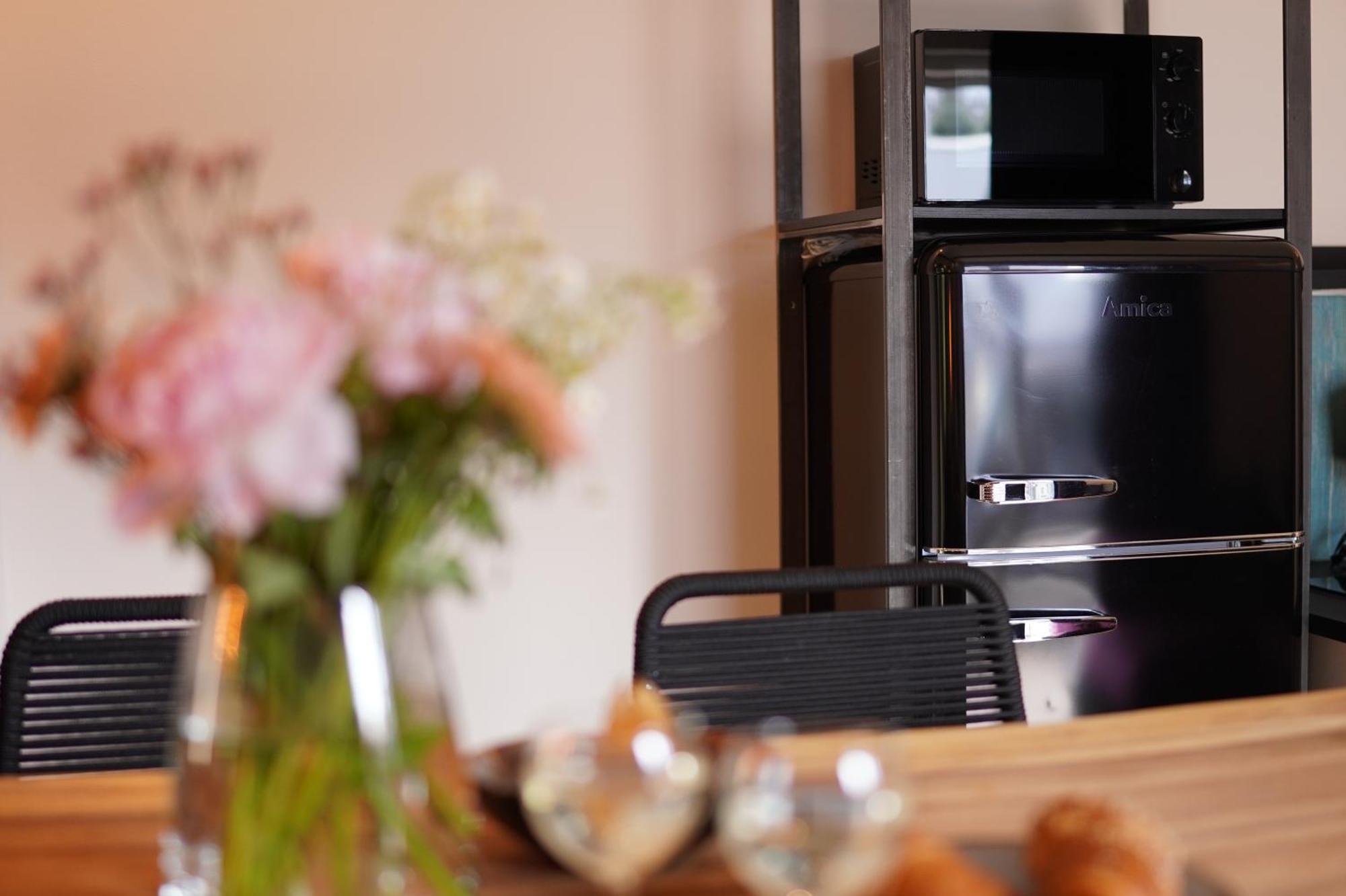 Stay At Smilla - Boutique Apartments Mit Kueche - Parken - Klima - Netflix - Waschmaschine Wiesbaden Kültér fotó