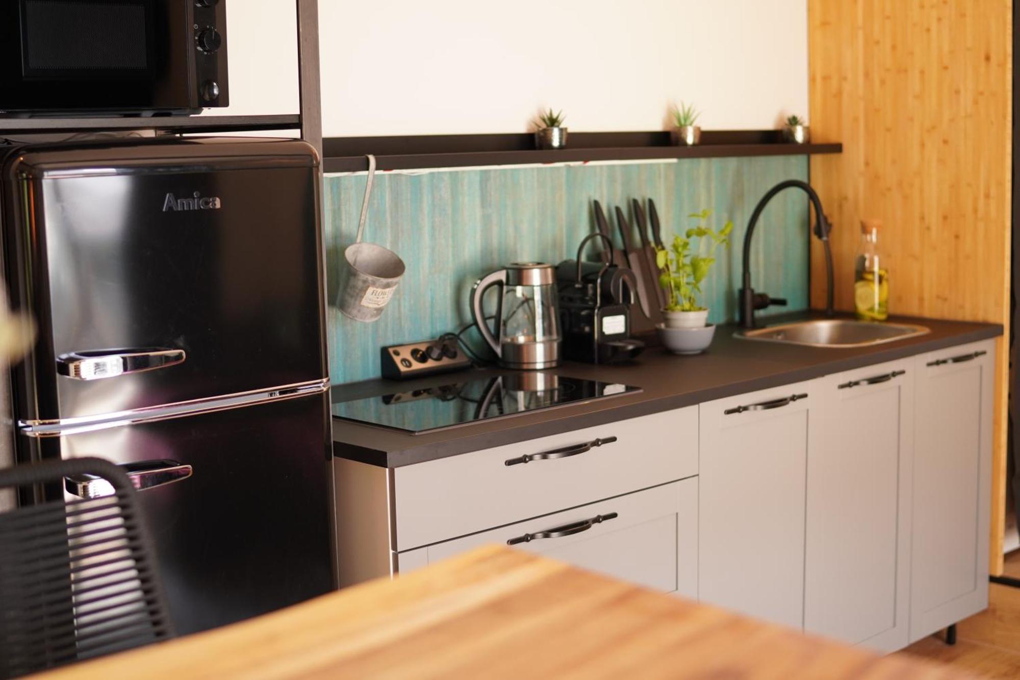 Stay At Smilla - Boutique Apartments Mit Kueche - Parken - Klima - Netflix - Waschmaschine Wiesbaden Kültér fotó