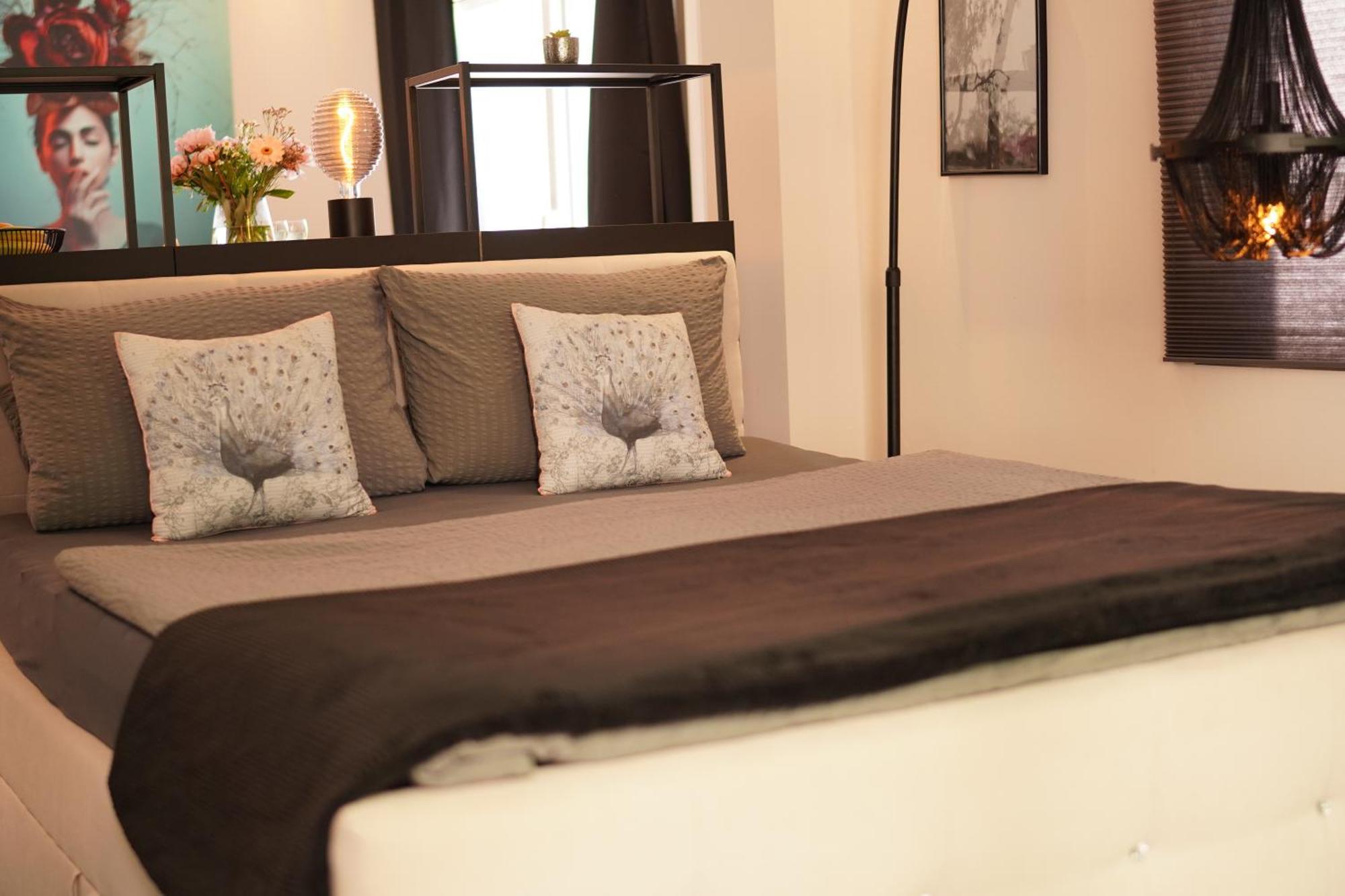 Stay At Smilla - Boutique Apartments Mit Kueche - Parken - Klima - Netflix - Waschmaschine Wiesbaden Kültér fotó
